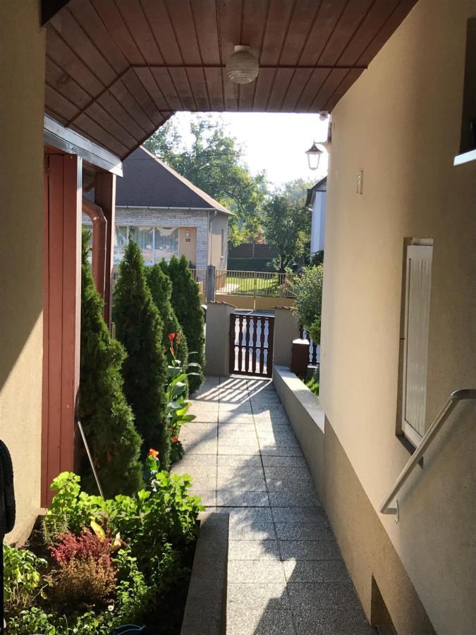 Apartman Tinasol Mosonmagyaróvár Eksteriør bilde