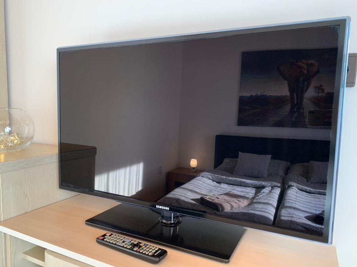 Apartman Tinasol Mosonmagyaróvár Eksteriør bilde